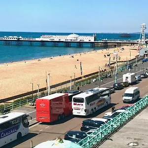 Seafront Duplex & Hot Tub , Brighton United Kingdom